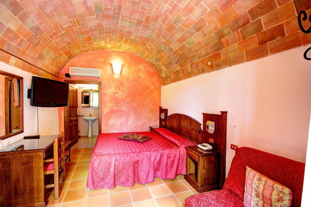 Hotel Residence Villa Rioddi فولتيرا المظهر الخارجي الصورة