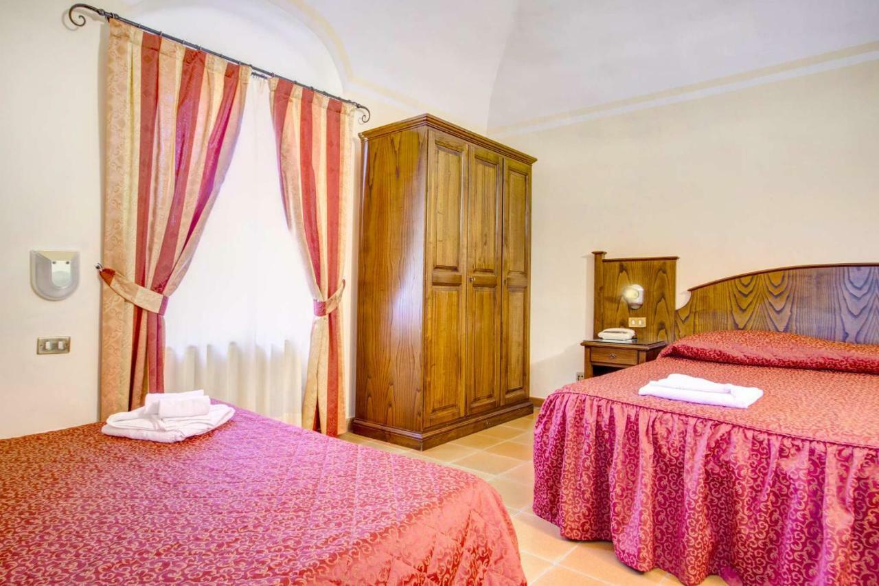 Hotel Residence Villa Rioddi فولتيرا المظهر الخارجي الصورة