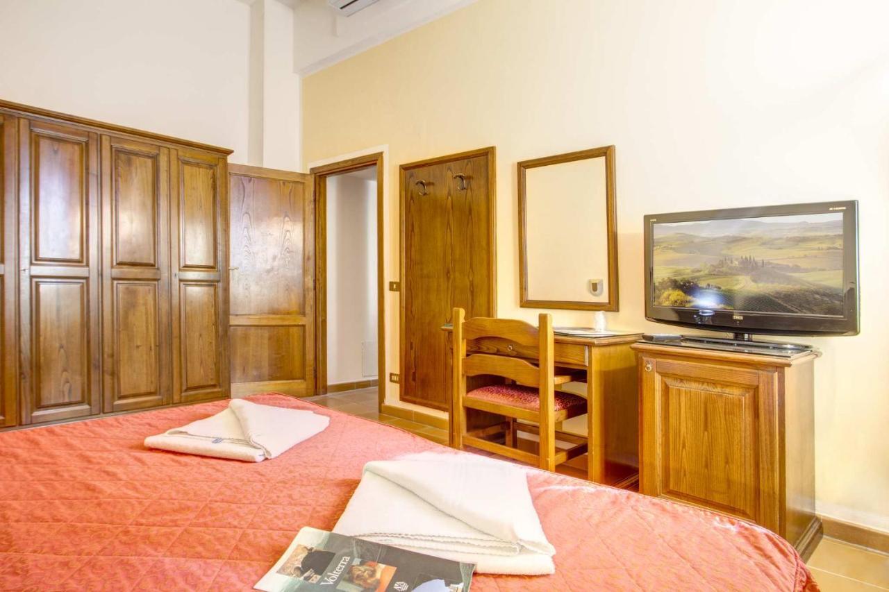 Hotel Residence Villa Rioddi فولتيرا المظهر الخارجي الصورة